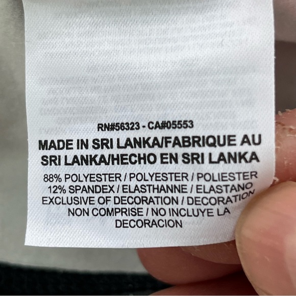 Nike Pro Thermal Black/Pink 1/2 Zip Running Pullover Size Medium - Picture 4 of 6